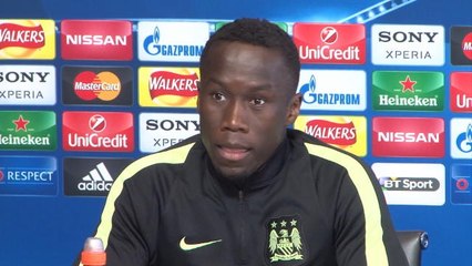 Quarts - Sagna : ''Zlatan pourrait jouer en Premier League''