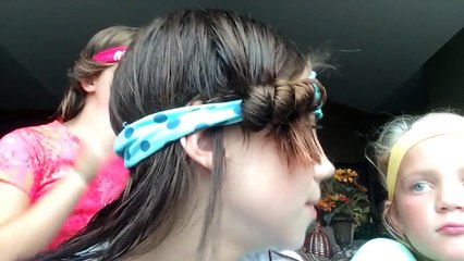 Chat coincé dans la lampe