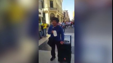 El Nicky Jam peruano lo borda con su versión de El Perdón