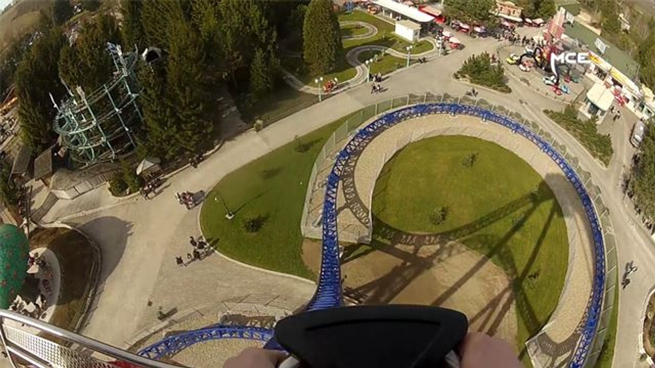 Les meilleures attractions de France: l’Alpina Blitz du parc Nigloland !