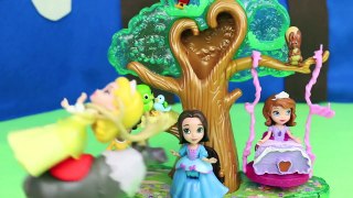 Sofia The First Tree House Disney Frozen Sven Play-Doh Saddle Reindeer Forest Playset