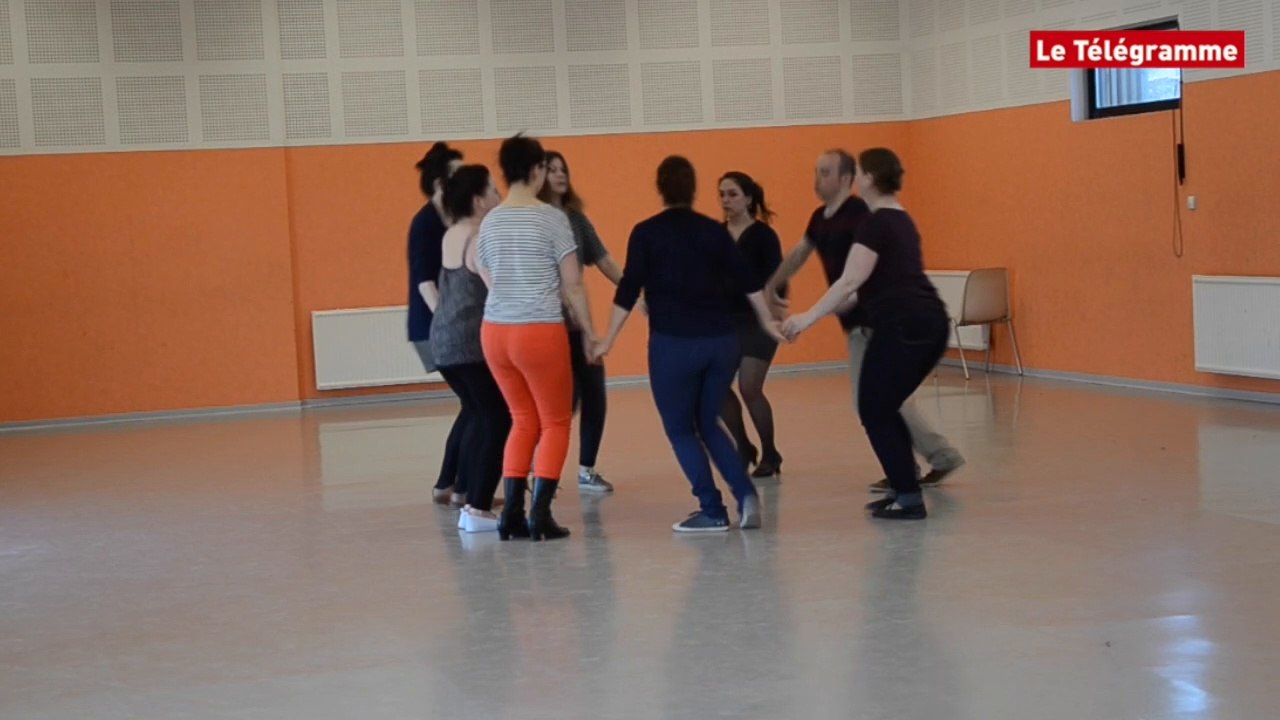 Danse bretonne. La Kevrenn Alré au travail pour conserver son titre