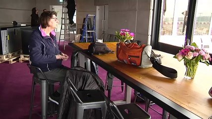 Vliegtuig maakt noodlanding op Eelde; geen gewonden - RTV Noord