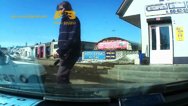 Dacă nu crezi în Dumnezeu atunci trebuie să vezi asta... Şi îţi vei schimba părerea