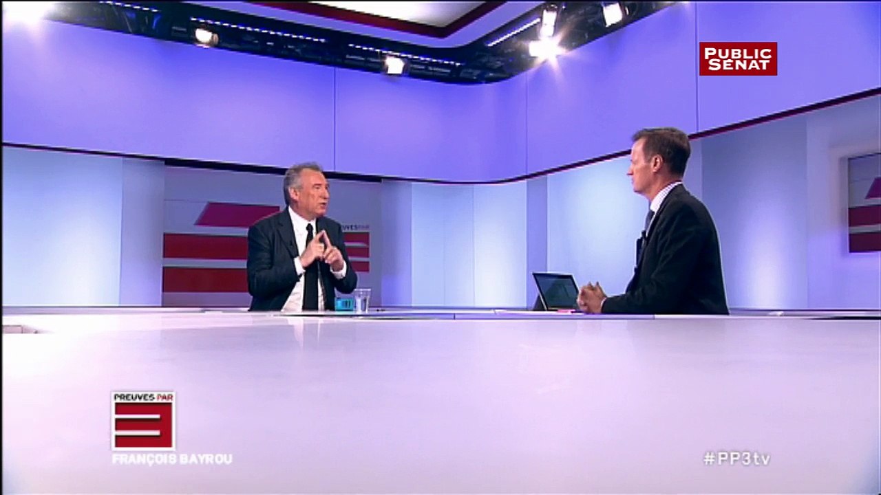 françois bayrou fustige "l’absence de fond, l’absence de projet " du mouvement d'emmanuel macron