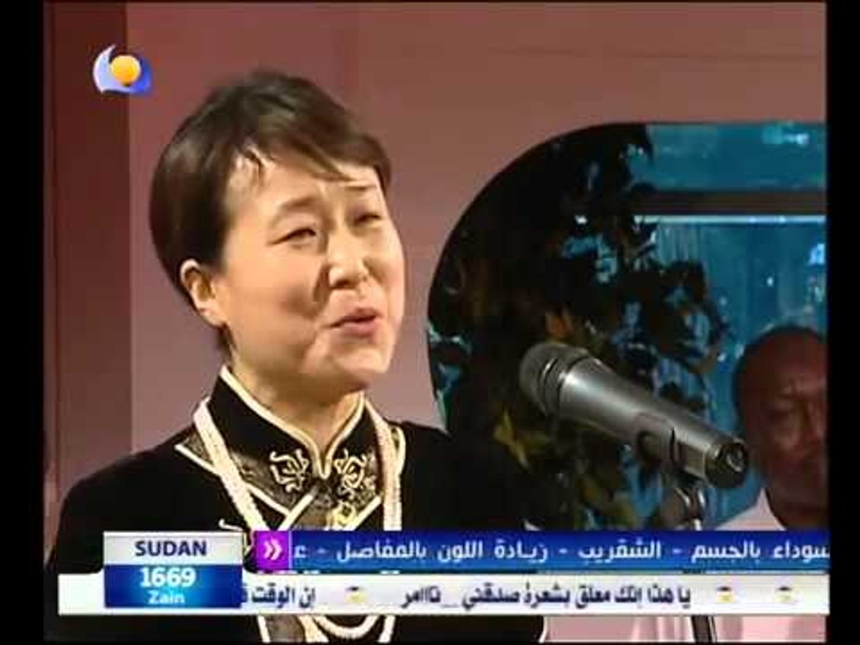 مغنية صينيه تغنى اغنية سيد خليفه - ازيكم | اغان...