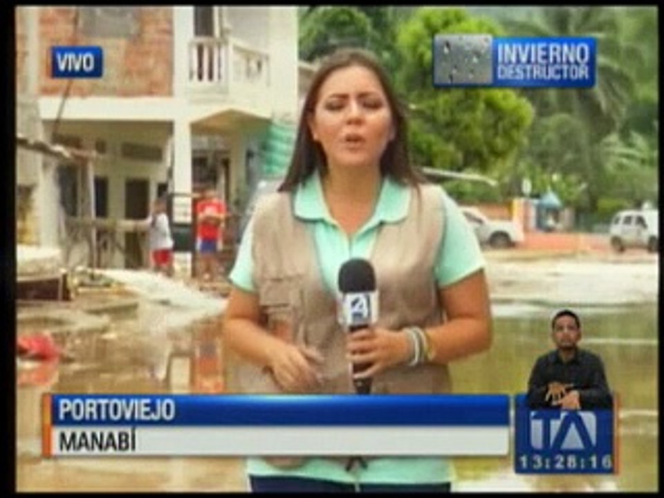 Nivel de agua desciende en zonas afectadas por inundaciones