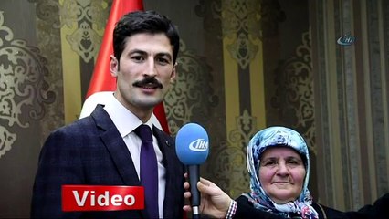 61 yaşında okuma yazma öğrendi