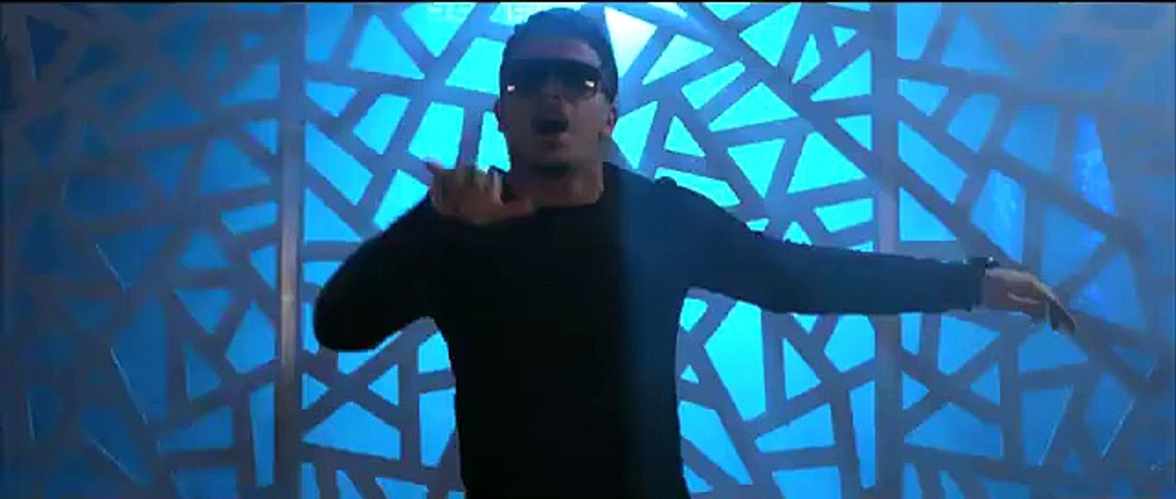 DJ Electro-Cut feat. Alrima - Calibrée (Clip Officiel)