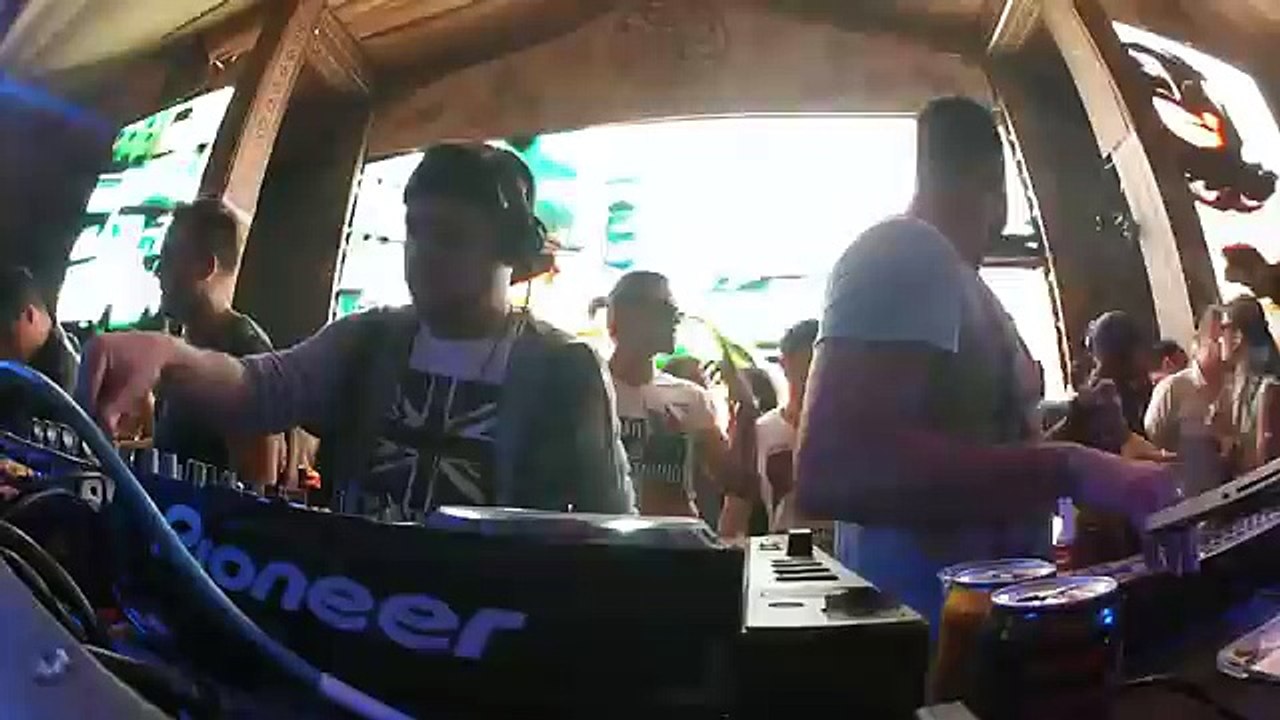 Hot Bullet  Live Music & Friends  17.08.2014  Set Completo 49