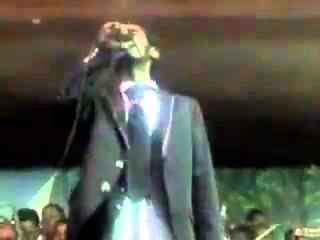 محمود عبد العزيز - تواصل معنا عبر فيسبوك 📱