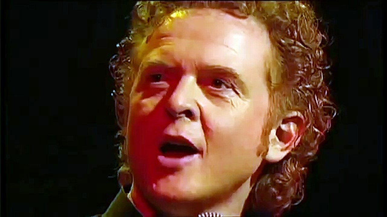 IN CONCERT '' SIMPLY RED '' LONDON 1998 1