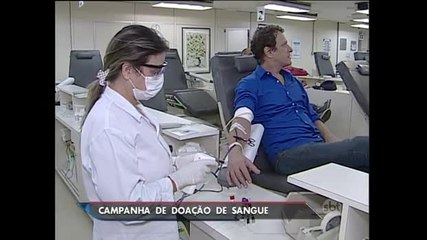 Ator de ´Cúmplices de um resgate´ promove campanha de doação de sangue