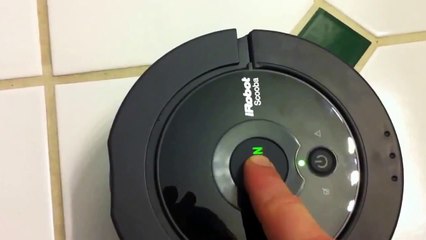 IRobot Scooba 230 wash toilet floor
