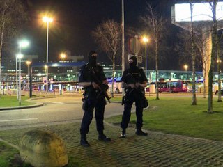 L'aéroport d'Amsterdam-Schiphol partiellement évacué, un homme arrêté