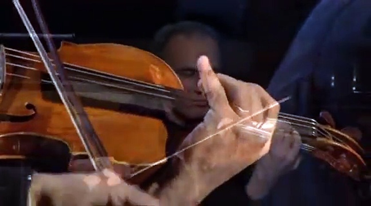 Armenian Duduk on Yanni Live! The Concert Event