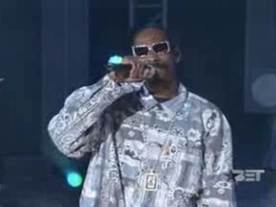 Snoop Dogg & Nate Dogg -------- Gin And Juice & Lay Low ( Li