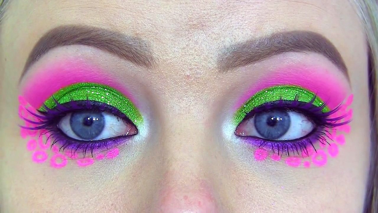Monster High's Clawvenus Makeup Tutorial -