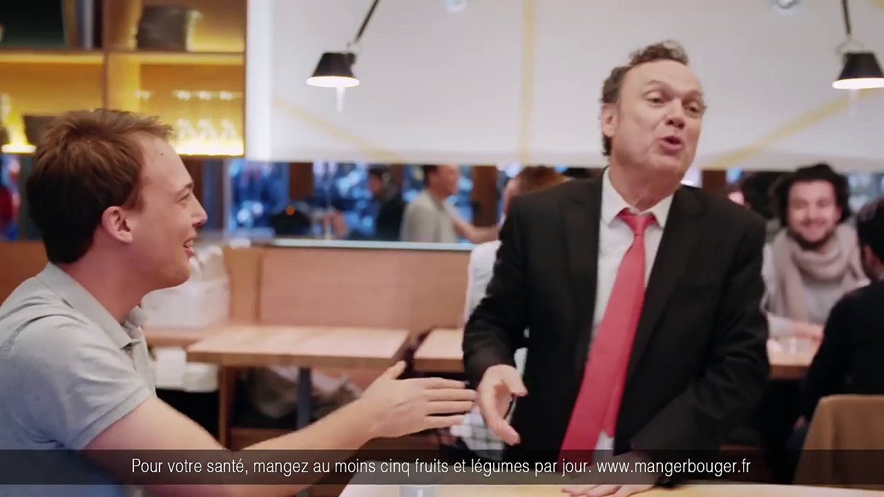 Le retour de Julien Lepers dans une publicité pour Volvic