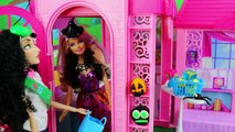 Frozen Barbie Trick or Treat Halloween Anna Elsa Zayn Malik Rapunzel Spiderman Hans Kristoff