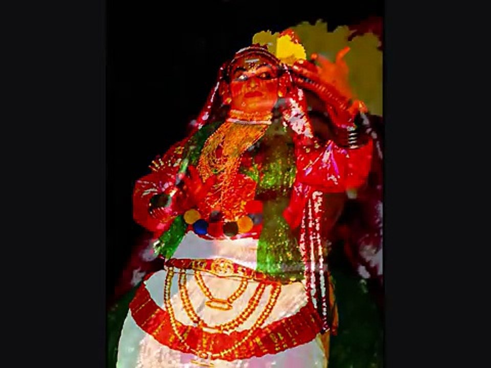 Kathakali dance Part 3, Love and death, in Cochin (Kochi) in Kerala - My S-W India 1 17