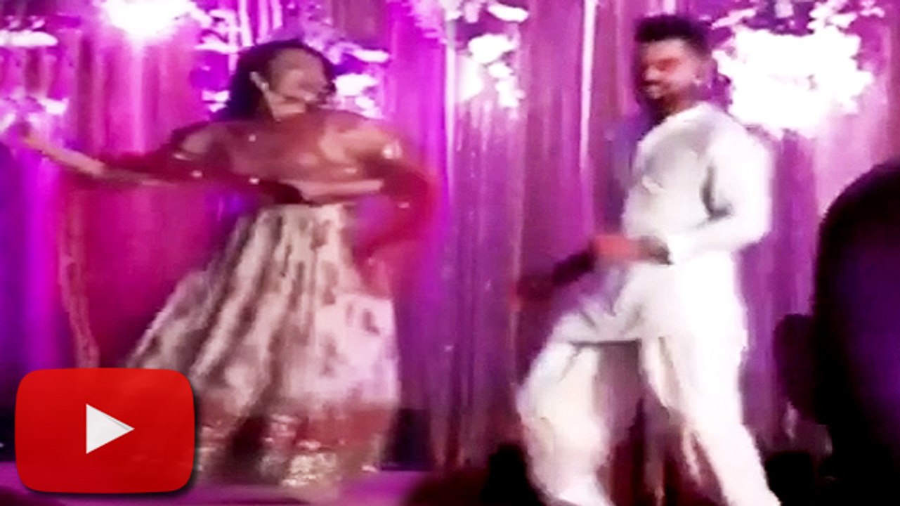 Sonakshi Sinha DANCES With Virat Kohli At Rohit Sharma's Wedding