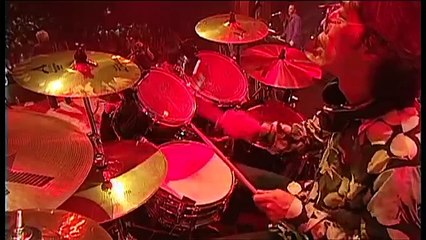 IN CONCERT '' SIMPLY RED '' LONDON 1998 30