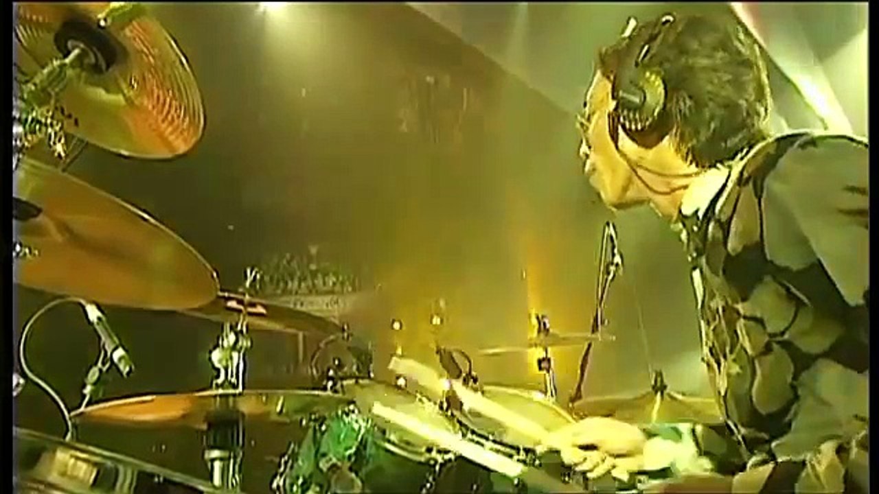IN CONCERT '' SIMPLY RED '' LONDON 1998 36