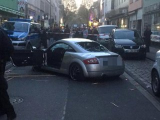 Bozkurt İşaretli Arabaya Saldırının Görüntüleri Ortaya Çıktı