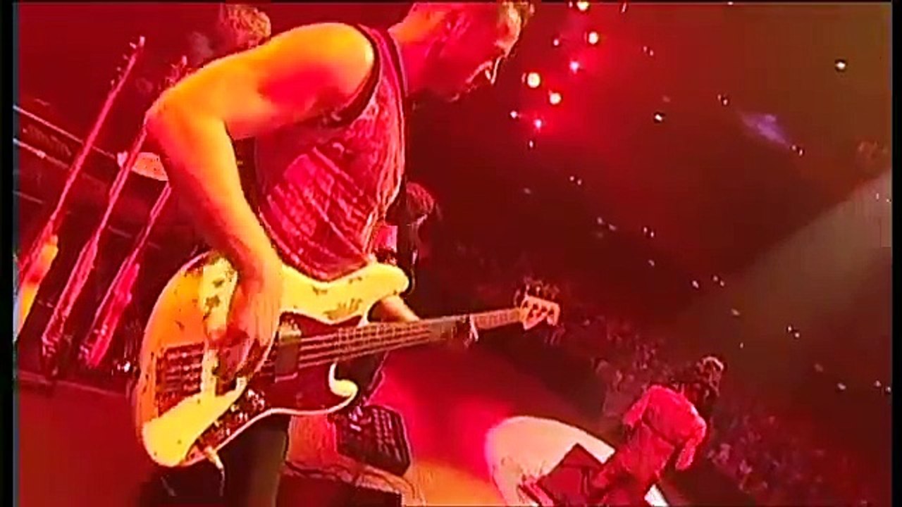 IN CONCERT '' SIMPLY RED '' LONDON 1998 41
