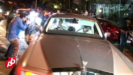 Shah Rukh Khan warns media - Bollywood News