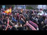 Impresionante recibimiento al Atlético de Madrid a su llegada al hotel de concentración