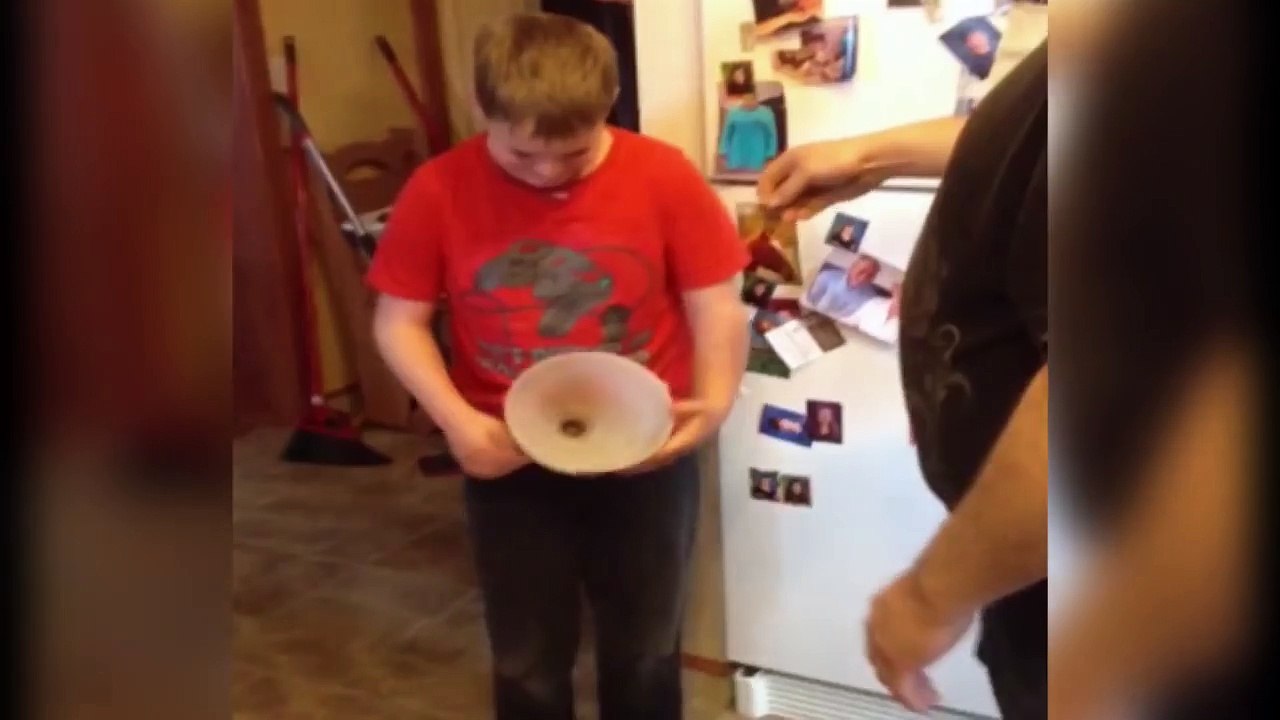 Funnel-Pants Coin Prank