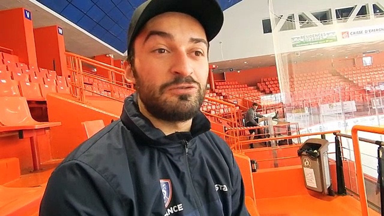 Amiens : L'équipe de France de hockey-sur-glace en pleine préparation pour le Mondial