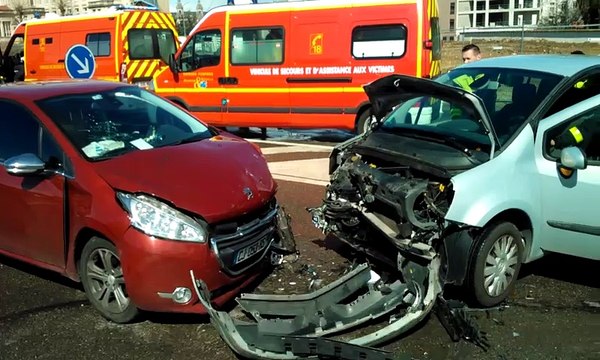 Nancy Collision frontale bd insurrection ghetto varsovie 3 blesses