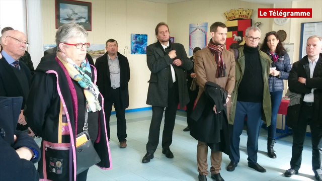 Biodiversité. Barbara Pompili explore Ouessant