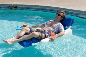 BETTER CALL SAUL Season 2 TEASER (AMC)