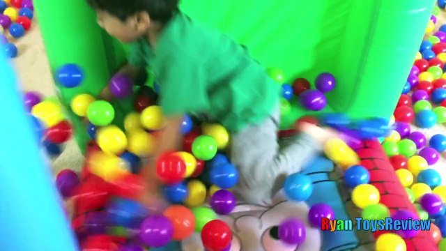 Thomas and Friends GIANT BALL PITS Egg Surprise Toys Hot Wheels Inflatable Toys Kids Video