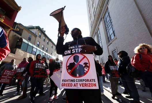 Why Verizon union workers went on strike