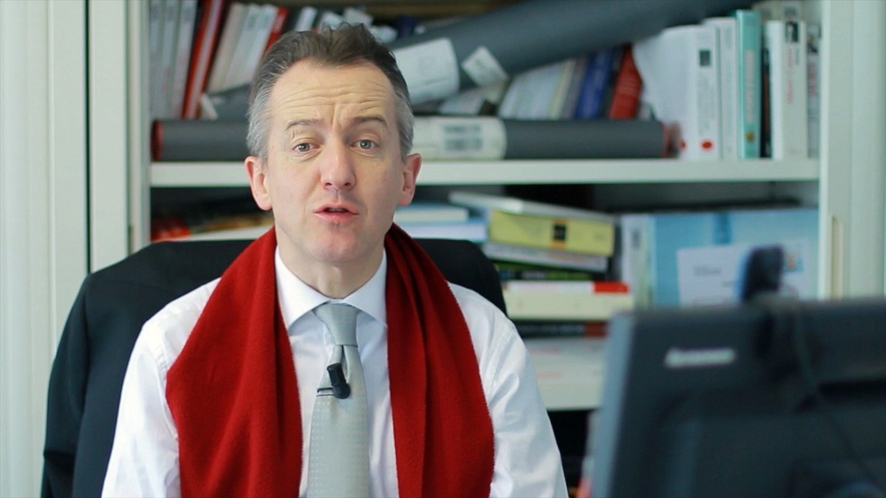 Manchester City - PSG: doit-on défendre Laurent Blanc? - L'édito de Christophe Barbier