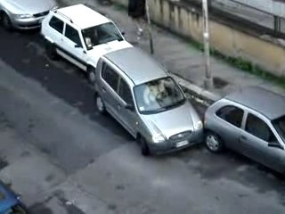 Femme au volant en occident lol