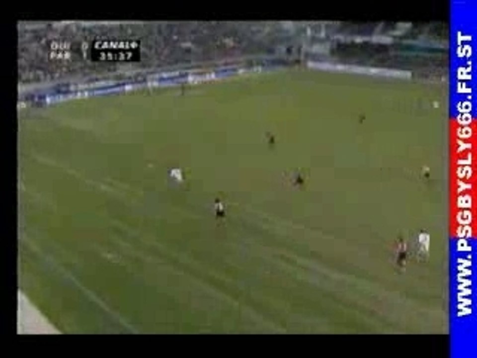 Ronaldinho Gaúcho Vs Zlatan Ibrahimovic