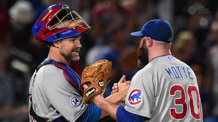 Cubs teammates want to send David Ross out with a title