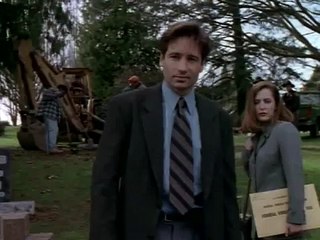 X-Files Season 1 Episode 1 - Hidden Message