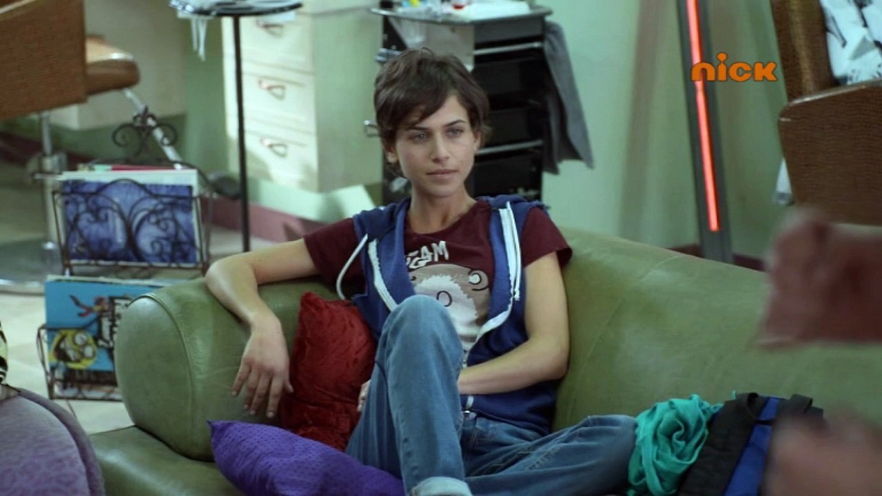 שכונה - פרק 17: בתוך הקבר