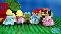 ♥ LEGO Mickey Mouse CLUBHOUSE MICKEY & MINNIE Birthday Parade Train (Episode 1) Part 6