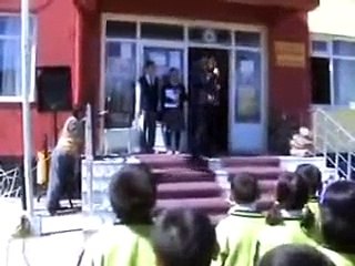 Görevini severek yapan bir öğretmen: Seval Eroğlu