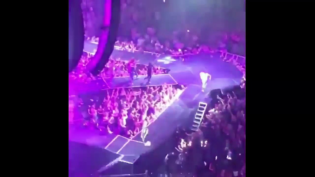 Justin Bieber and Ludacris - Purpose Tour: "Baby" (Live from Atlanta, Georgia) - 12-04-2016