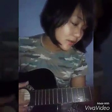 Suaranya Merdu Banget