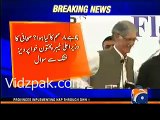 Pervaiz Khattak's funny reply to journalist over question related to rat killing campaign in KPK